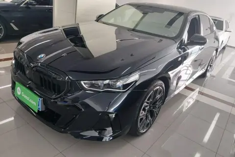 BMW 5 Series 2025