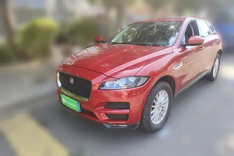 Jaguar F-PACE 2017