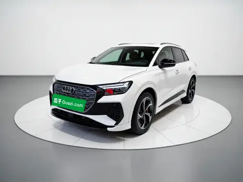 Audi Q4 e-tron 2024