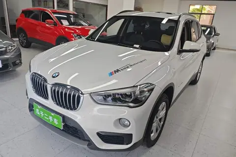 BMW X1 2016 — фото 1