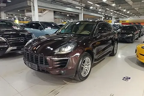 Porsche Macan 2016