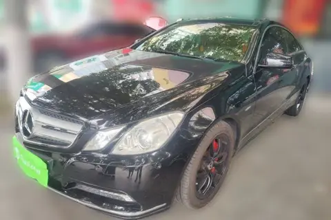 Mercedes-Benz E-Class 2010