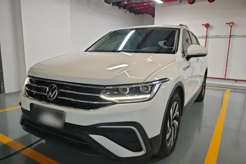 Volkswagen Tiguan L 2023