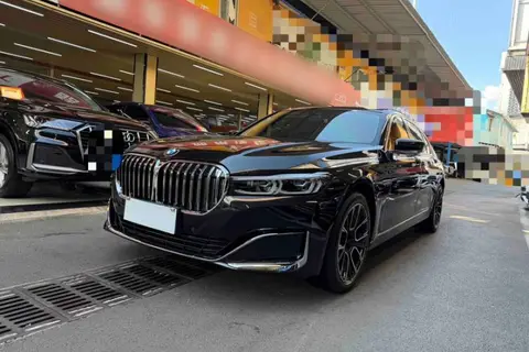 BMW 7 Series 2021