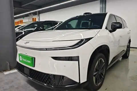 Toyota bZ3X 2026