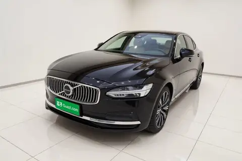 Volvo S90 2022