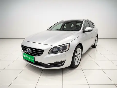 Volvo V60 2017