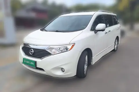 Nissan Quest 2015