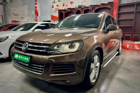 Volkswagen Touareg 2014