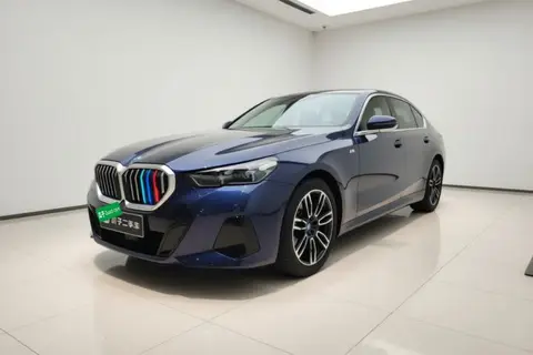 BMW 5 Series 2025