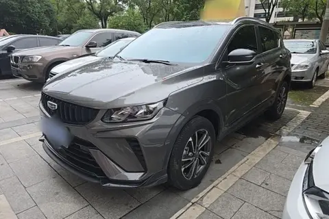 Geely Coolray 2023