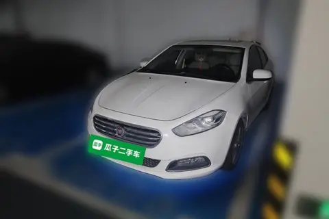 Fiat Viaggio 2013