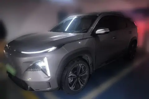 Geely Galaxy L7 2023