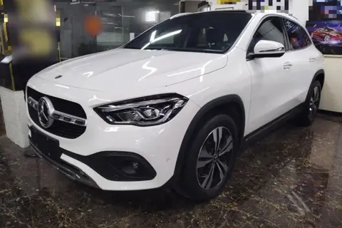 Mercedes-Benz GLA 2021