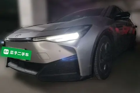 Toyota bZ3 2024