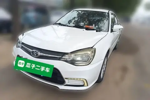 SOUEAST V3 Lingyue 2015