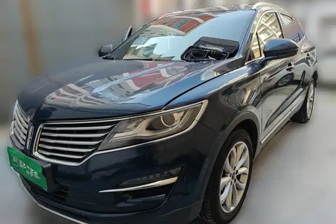 Lincoln MKC 2015