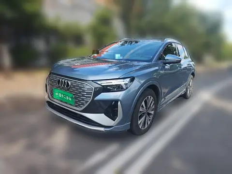 Audi Q4 e-tron 2011