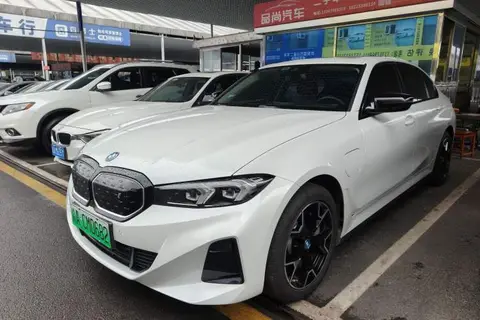 BMW i3 2024