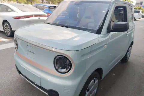 Geely Panda 2023