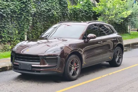 Porsche Macan 2021