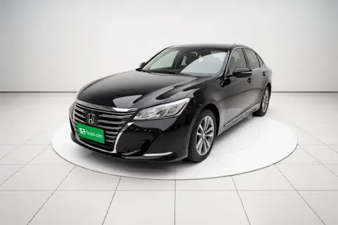 Toyota Crown 2017