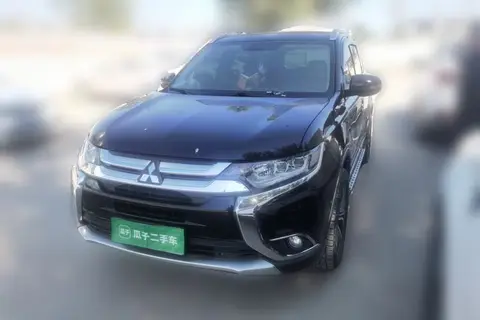 Mitsubishi Outlander 2018