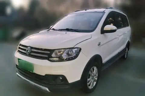 Dongfeng 360 2015