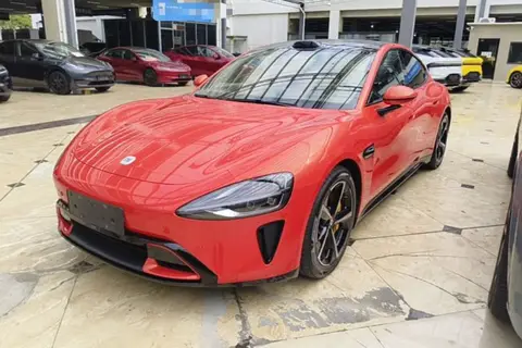 Xiaomi SU7 2025