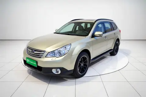 Subaru Outback 2011
