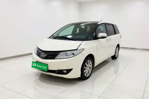 BYD M6 2016