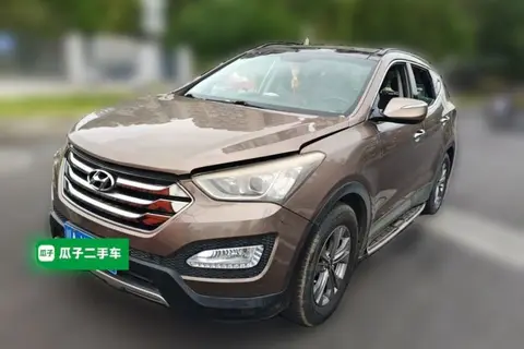 Hyundai Santa Fe 2015