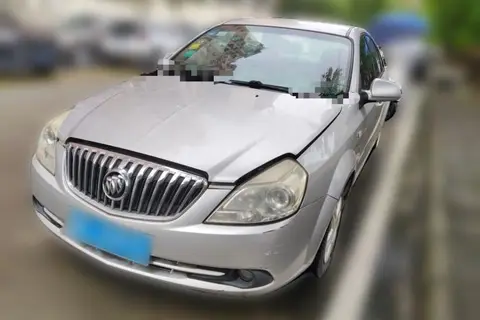 Buick Excelle 2013