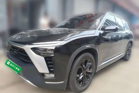 NIO ES8 2022