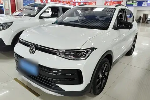 Volkswagen Tharu 2025