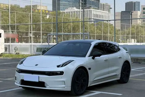 ZEEKR 001 2022