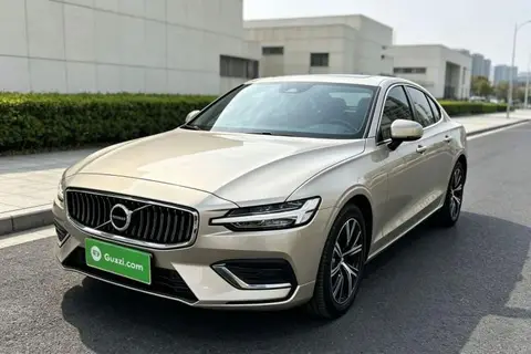 Volvo S60 2022