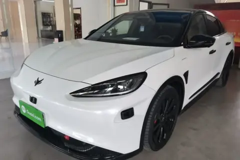 ARCFOX Alpha S 2022