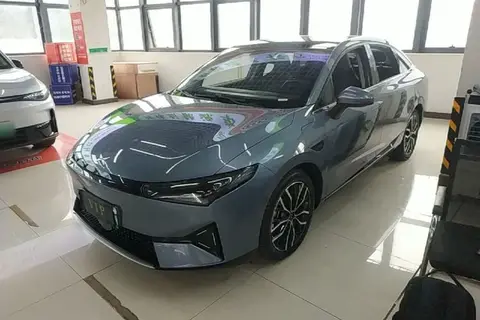 XPeng P5 2022