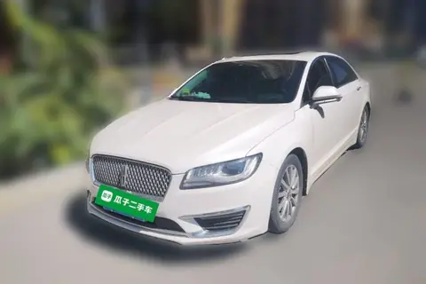 Lincoln MKZ 2019