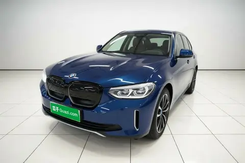 BMW iX3 2021
