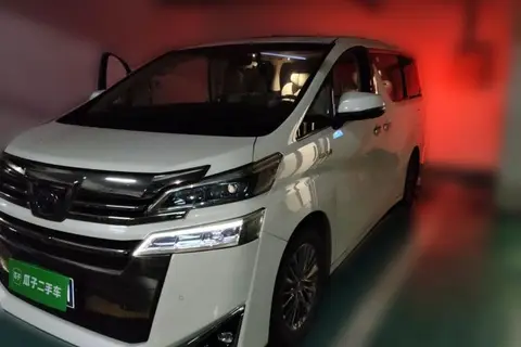 Toyota Vellfire 2019