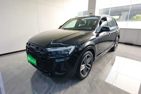 Audi Q7 2024
