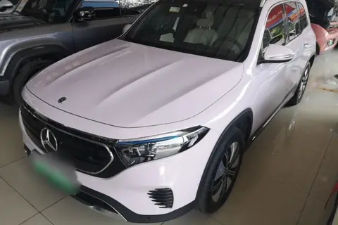Mercedes-Benz EQB 2022