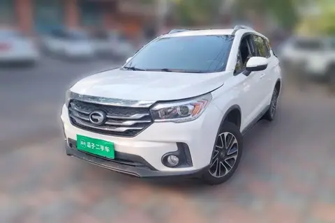 GAC GS4 2015
