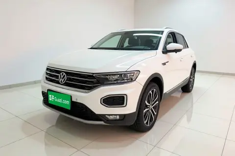 Volkswagen T-ROC 2023