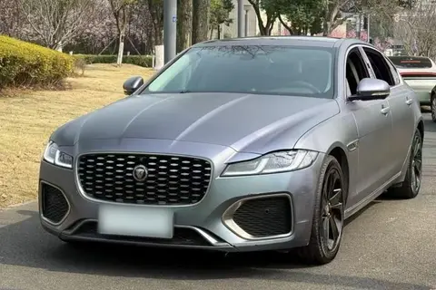 Jaguar XFL 2021