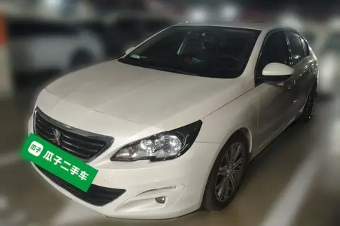 Peugeot 408 2015