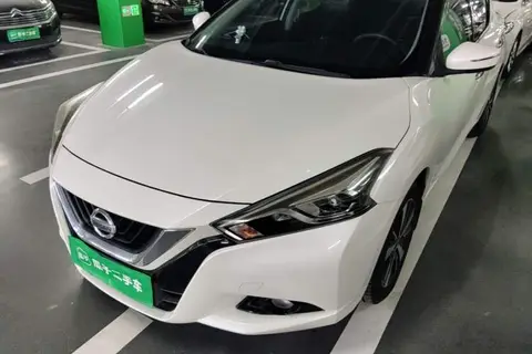 Nissan Bluebird 2018