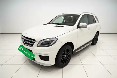 Mercedes-Benz M-Class 2015